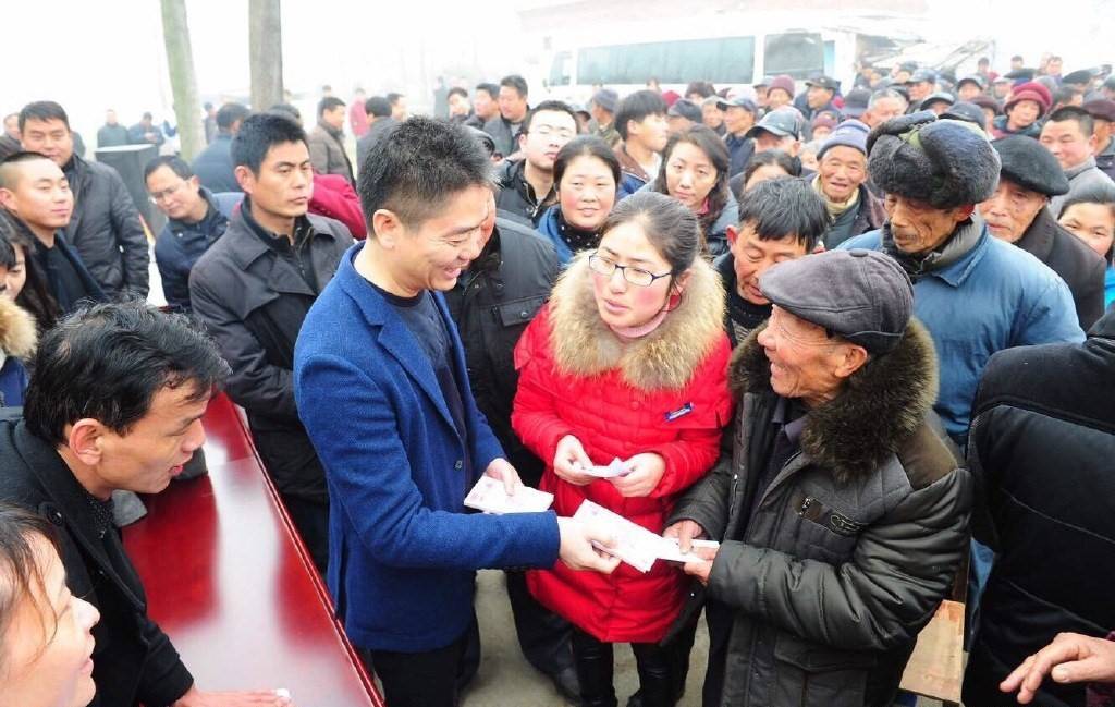 刘强东退出京东后去哪了（从京东卸任后，刘强东再也忍不住了！重返京东，出手就是大动作）(图5)